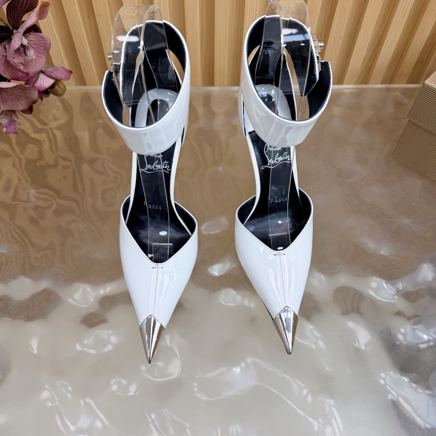 Women's high heels